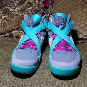 Limited edition Nike raids